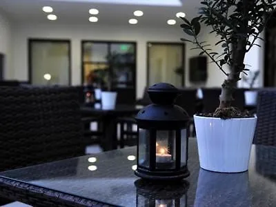 Royiatiko Hotel