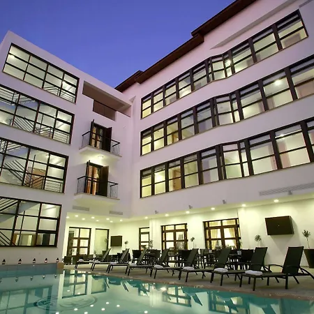 Royiatiko 2* Nicosia